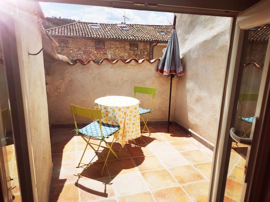 Saint-Martin-de-Brômes Appartement Avec Terrasse מראה חיצוני תמונה