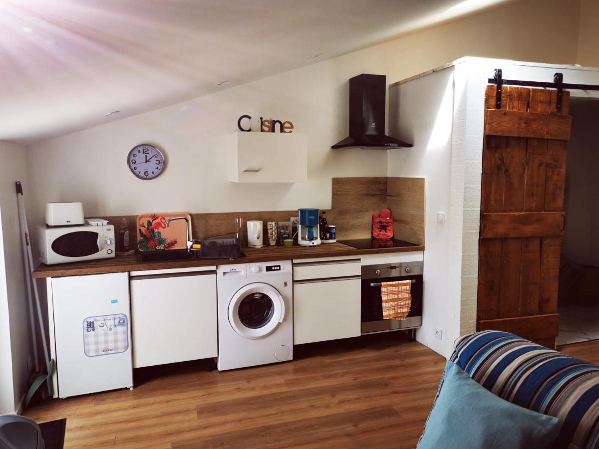 Saint-Martin-de-Brômes Appartement Avec Terrasse מראה חיצוני תמונה